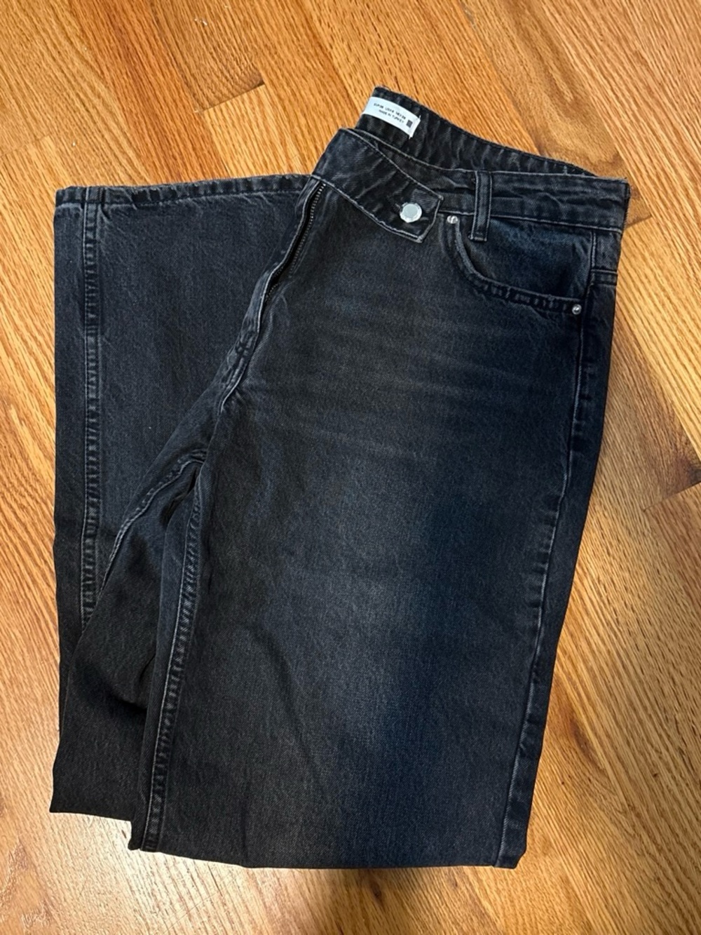 Women’s Asymmetrical Black Zara Denim Jeans - Relaxed Fit